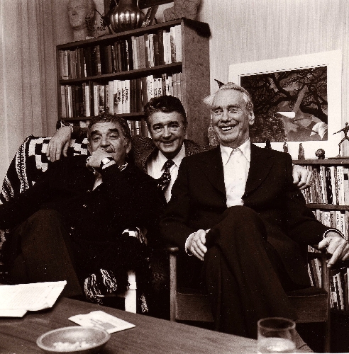 Francisco J. Uriz dona su fondo documental a la Fundación Jorge Guillén